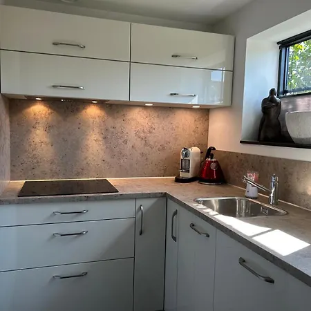 Apartment Tiny House *